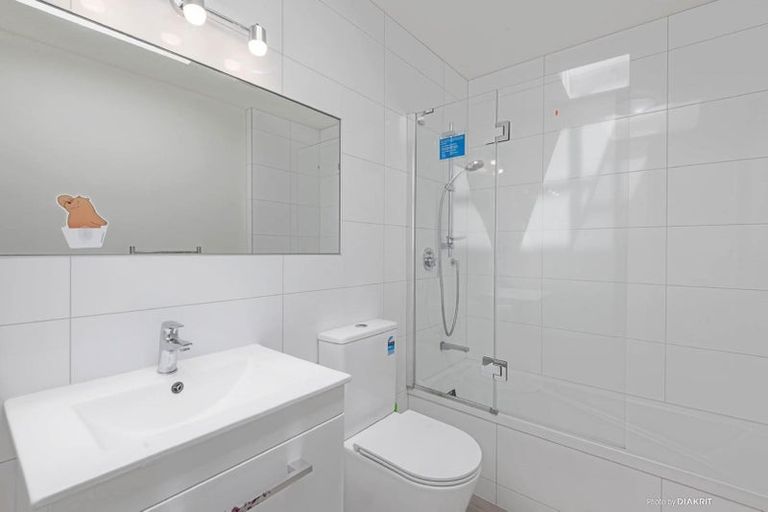 Photo of property in Westhaven Apartments, 24/127u Molesworth Street, Thorndon, Wellington, 6011