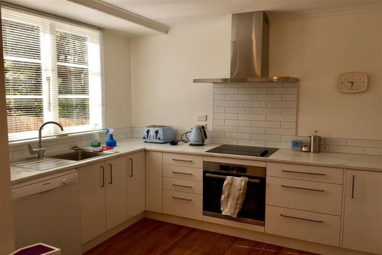 Photo of property in 124a Seaview Road, Paraparaumu Beach, Paraparaumu, 5032