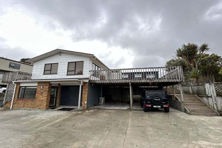 Photo of property in 128 Discovery Drive, Whitby, Porirua, 5024