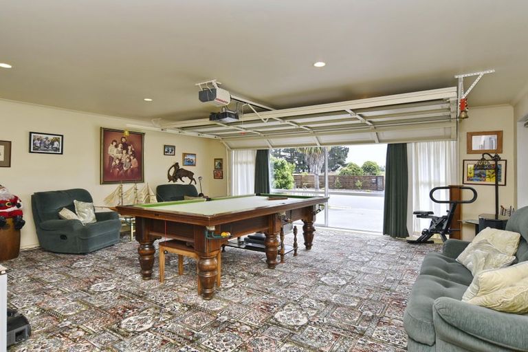 Photo of property in 48 Lamorna Road, Parklands, Christchurch, 8083