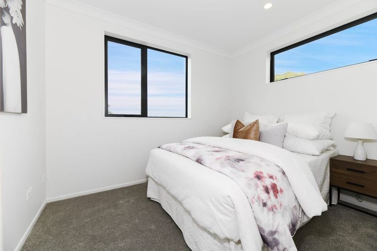 Photo of property in 11a/1 Falstone Lane, Browns Bay, Auckland, 0630