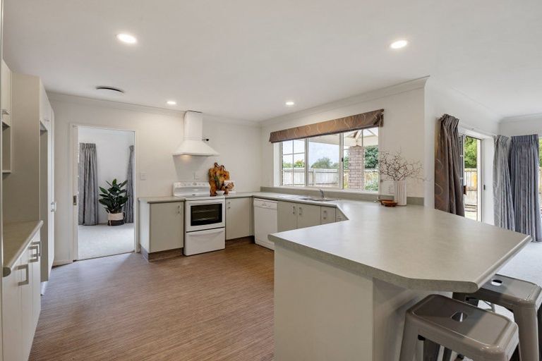 Photo of property in 7 Reynolds Drive, Glenview, Hamilton, 3206