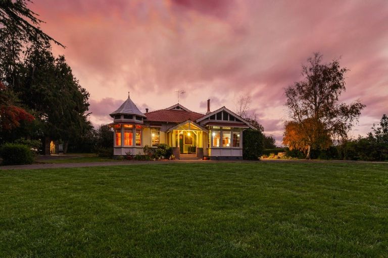 Photo of property in 90 Tavistock Road, Waipukurau, 4200