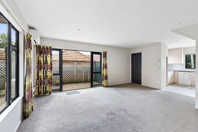 Photo of property in 15 Ira Street, Miramar, Wellington, 6022