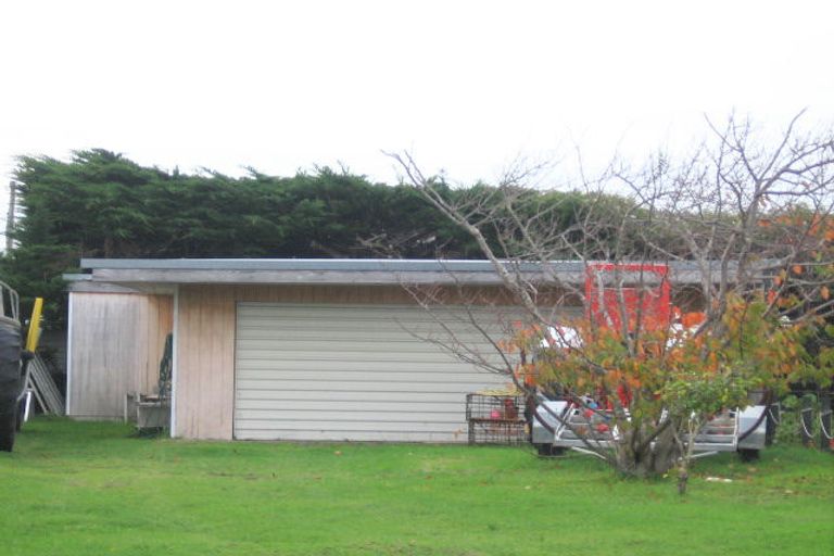 Photo of property in 21 Bahama Crescent, Paraparaumu Beach, Paraparaumu, 5032
