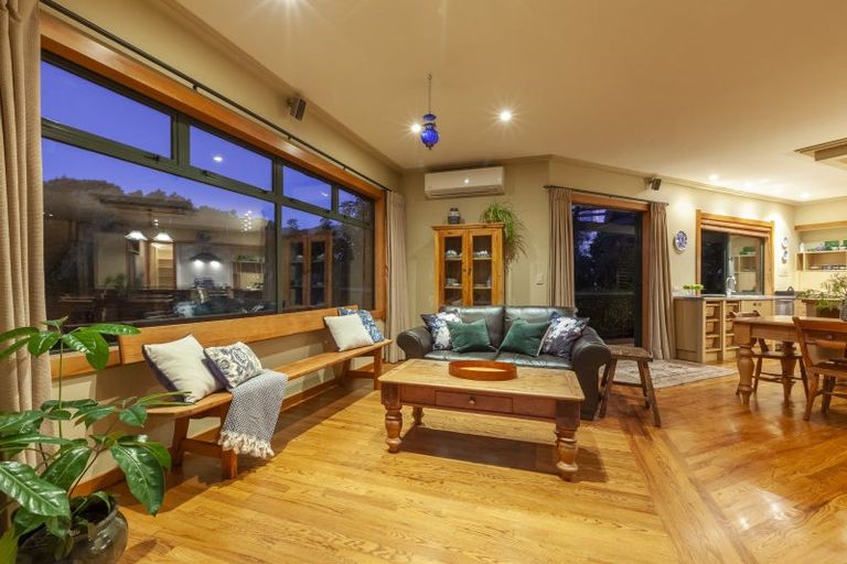 Photo of property in 111 Ngarara Road, Waikanae, 5036