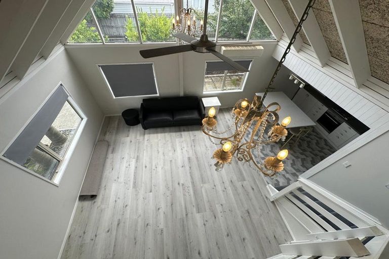 Photo of property in 47a Taikata Road, Te Atatu Peninsula, Auckland, 0610