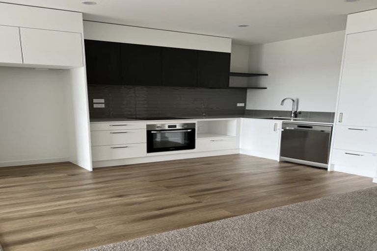Photo of property in 12/1 Genevieve Lane, Hobsonville, Auckland, 0616