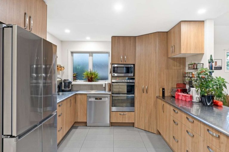 Photo of property in 39 Evesham Crescent, Spreydon, Christchurch, 8024