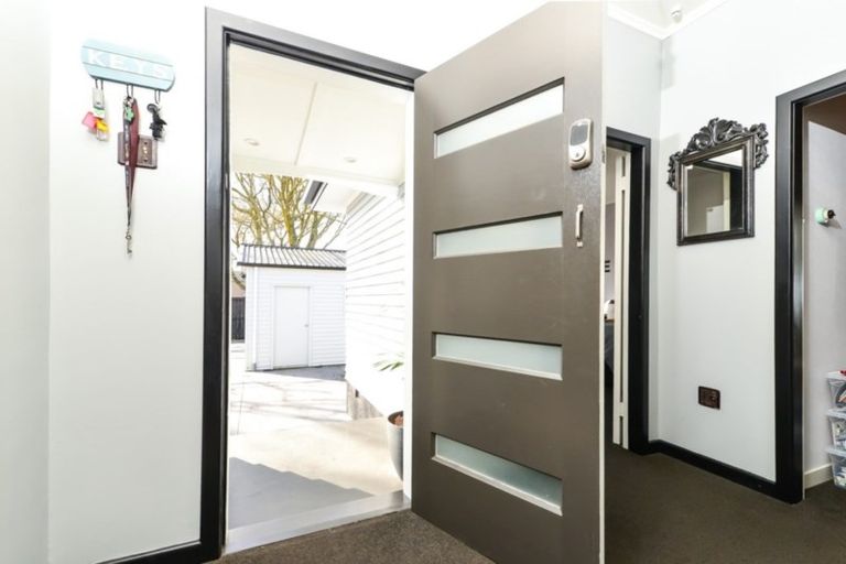 Photo of property in 1 Olwyn Terrace, Dinsdale, Hamilton, 3204