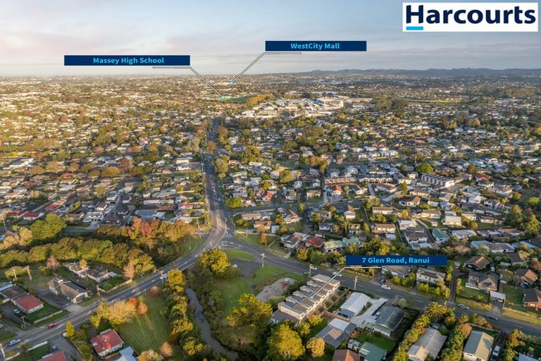Photo of property in 4/7 Glen Road, Ranui, Auckland, 0612