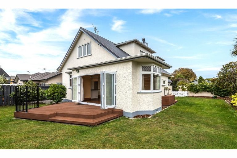 Photo of property in 8 Kauri Street, Riccarton, Christchurch, 8041