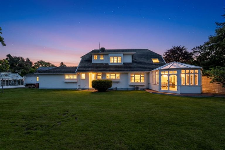 Photo of property in 66 Clyde Road, Ilam, Christchurch, 8041