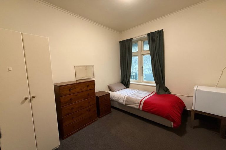 Photo of property in 327 Adelaide Road, Newtown, Wellington, 6021