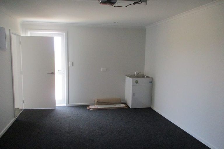 Photo of property in 83 Hinemoa Street, Levin, 5510