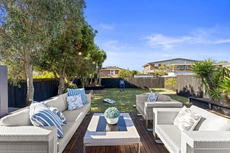 Photo of property in 9 The Anchorage, Sunnyhills, Auckland, 2010