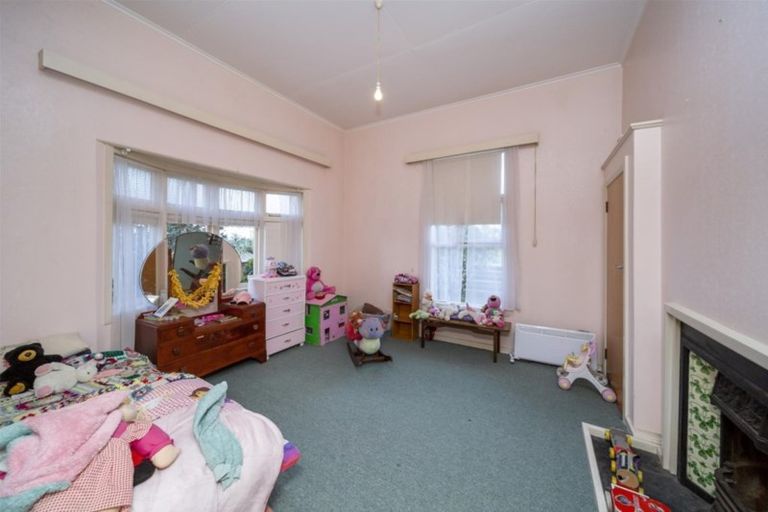 Photo of property in 262 South Road, Hawera, 4610