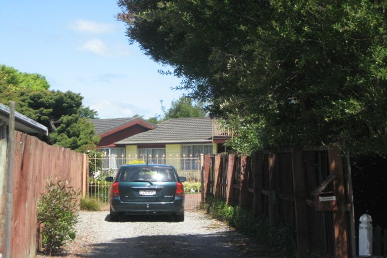 Photo of property in 41 Malabar Crescent, Broomfield, Christchurch, 8042