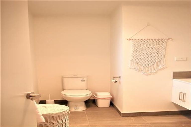 Photo of property in 8u2 Lyon Street, Frankton, Hamilton, 3204