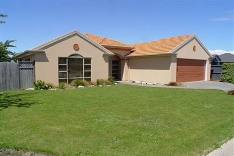 Photo of property in 5 Talbot Road, Northwood, Christchurch, 8051