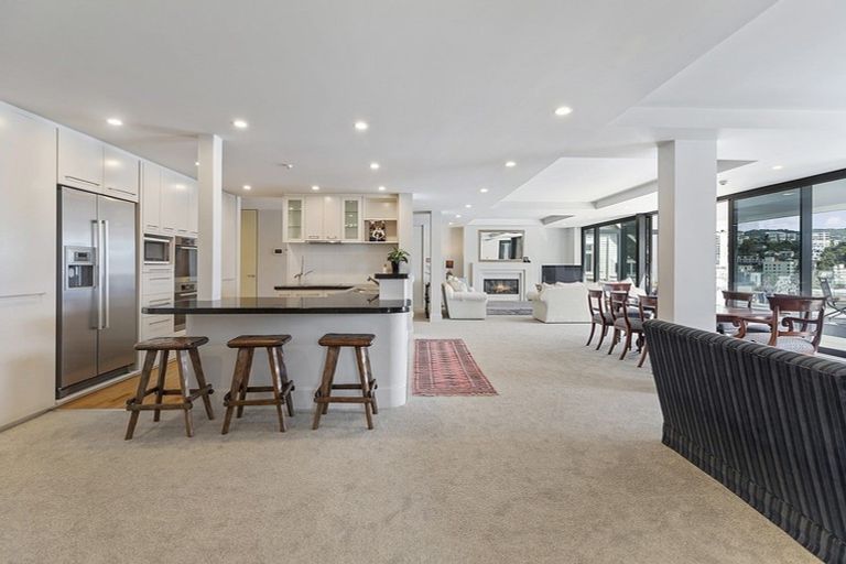 Photo of property in 308u4 Oriental Parade, Oriental Bay, Wellington, 6011
