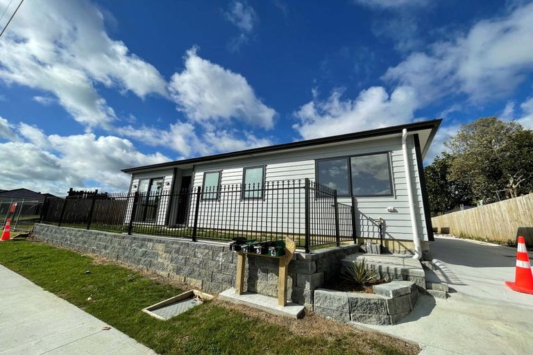 Photo of property in 20 Mervan Street, Mangere East, Auckland, 2024