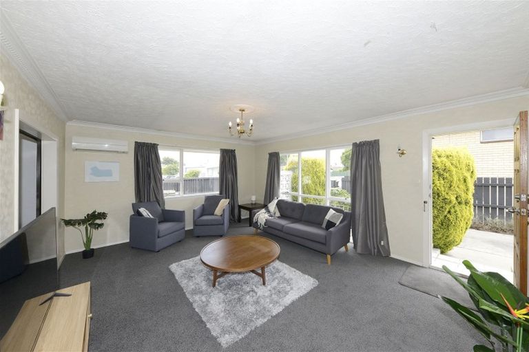 Photo of property in 224 Waimairi Road, Ilam, Christchurch, 8041