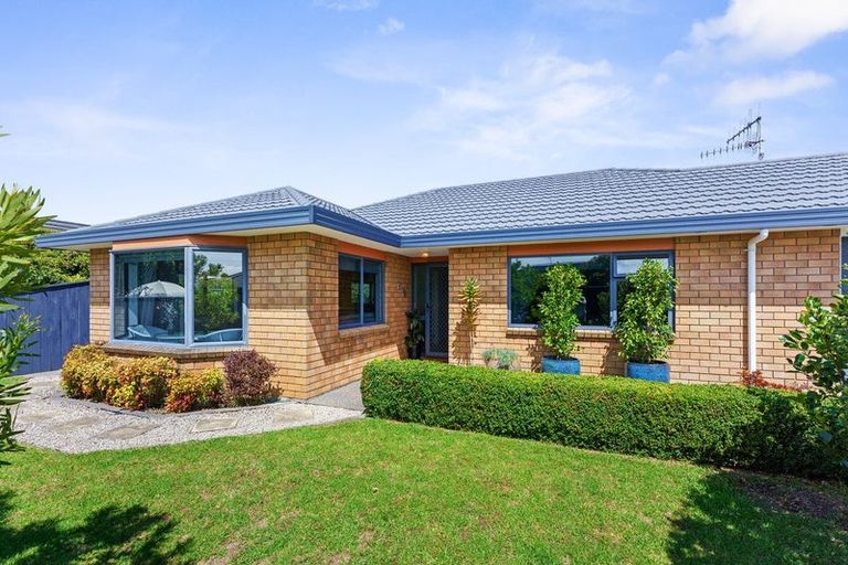 Photo of property in 29 Rifleman Lane, Paraparaumu Beach, Paraparaumu, 5032