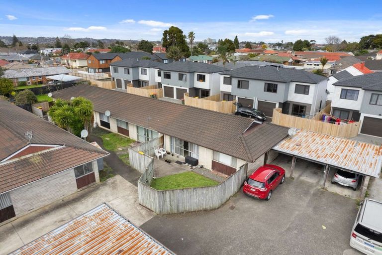 Photo of property in 1/66 Huia Road, Papatoetoe, Auckland, 2025