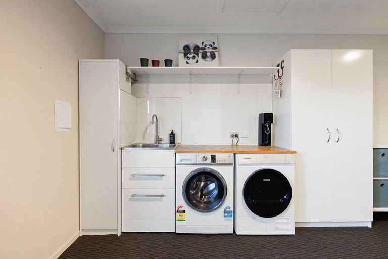 Photo of property in 23 Watkins Road, Cambridge, 3434