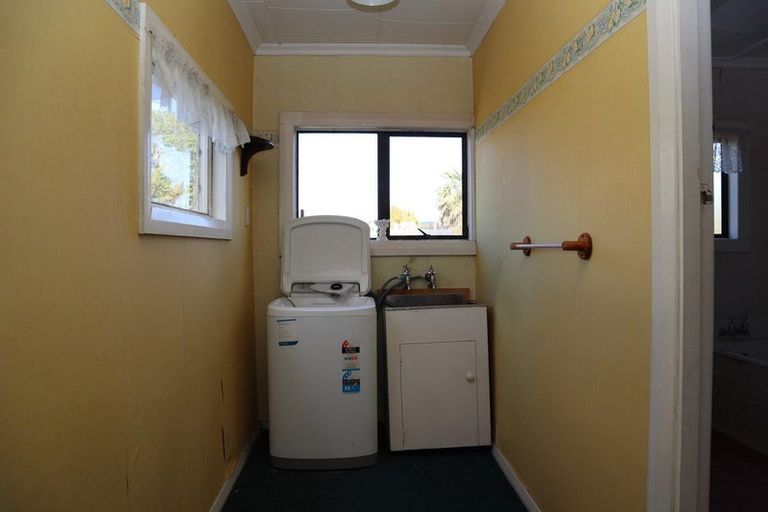 Photo of property in 26 Ryley Street, Owaka, 9535