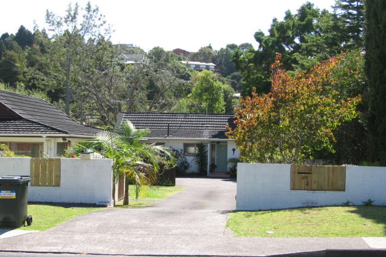Photo of property in 2/29 Awaruku Road, Torbay, Auckland, 0630