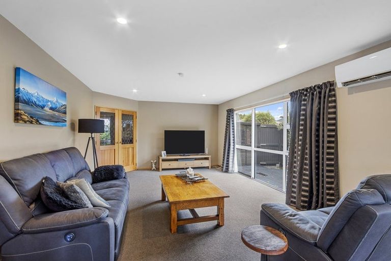 Photo of property in 69 Bentley Street, Russley, Christchurch, 8042