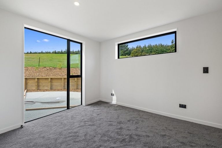 Photo of property in 58 Forest Heights, Wanaka, 9305