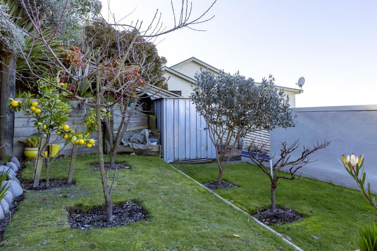 Photo of property in 718 Acacia Bay Road, Acacia Bay, Taupo, 3330