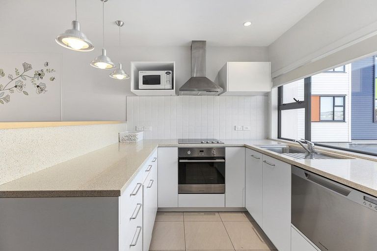 Photo of property in 19/22u Booth Street, Miramar, Wellington, 6022