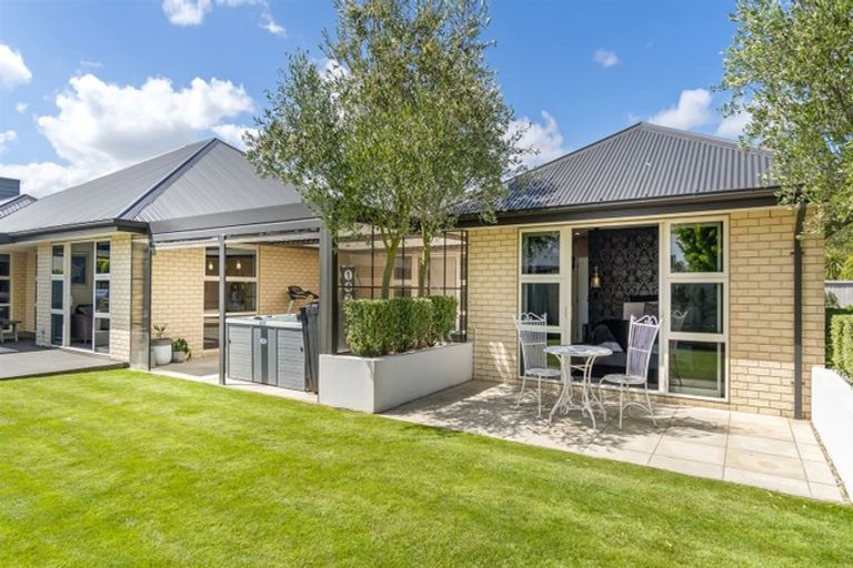 Photo of property in 7 Cameron Crescent, Rolleston, 7614