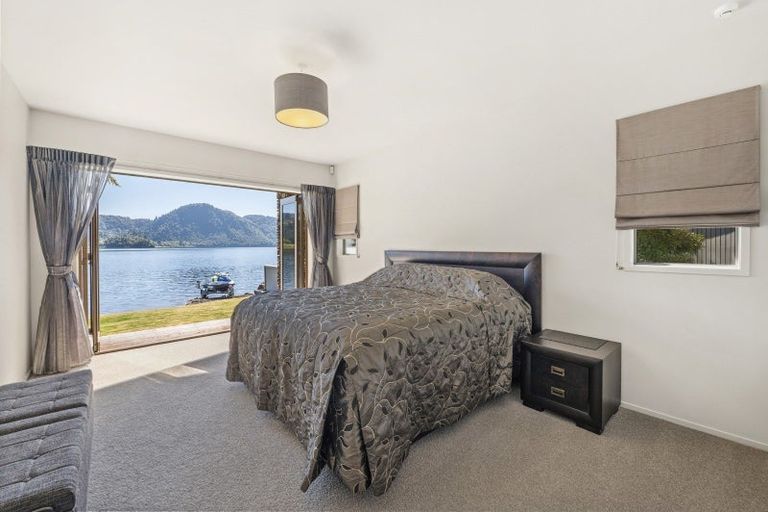 Photo of property in 17 Steep Street, Lake Okareka, Rotorua, 3076