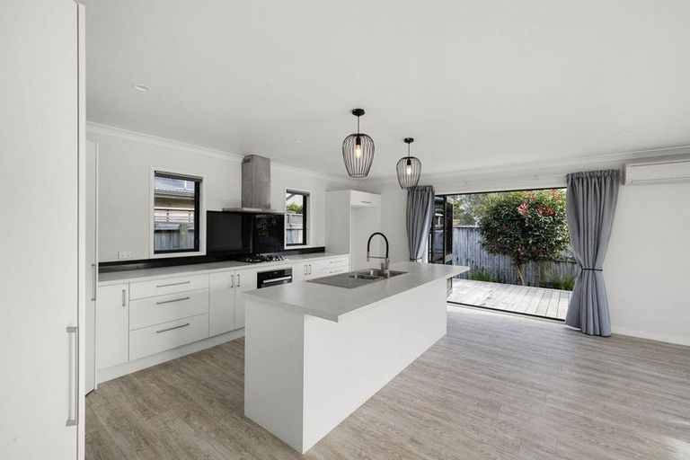 Photo of property in 166a King Street, Cambridge, 3434