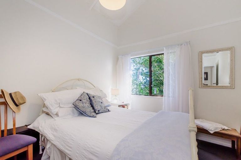 Photo of property in 34 Olive Terrace, Paraparaumu Beach, Paraparaumu, 5032