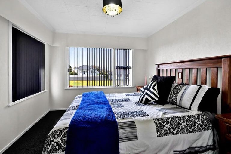 Photo of property in 15 Ariel Street, Stratford, 4332