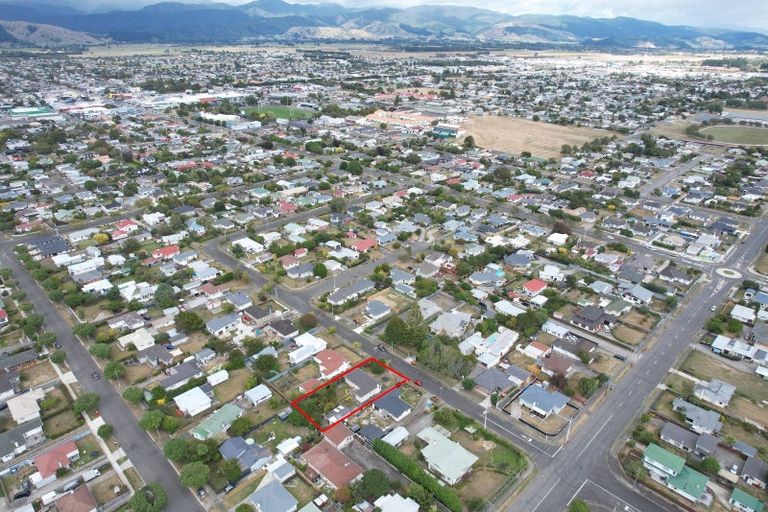 Photo of property in 42 Elizabeth Street, Levin, 5510