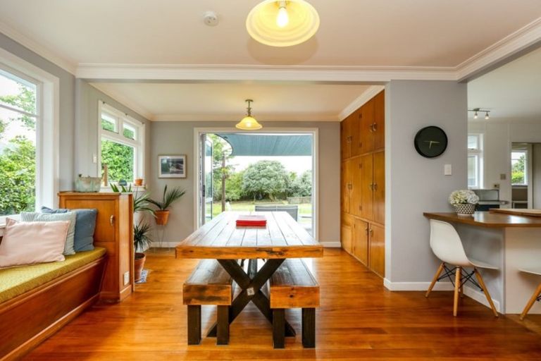 Photo of property in 43 Cumming Street, Okato, 4335