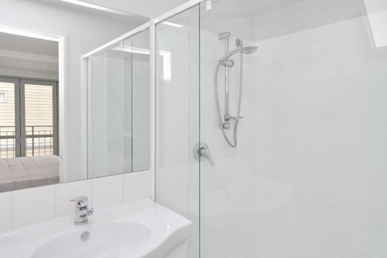 Photo of property in 94b Picton Avenue, Riccarton, Christchurch, 8011