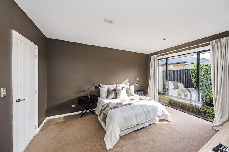 Photo of property in 2 Mcmullan Place, Oamaru North, Oamaru, 9400