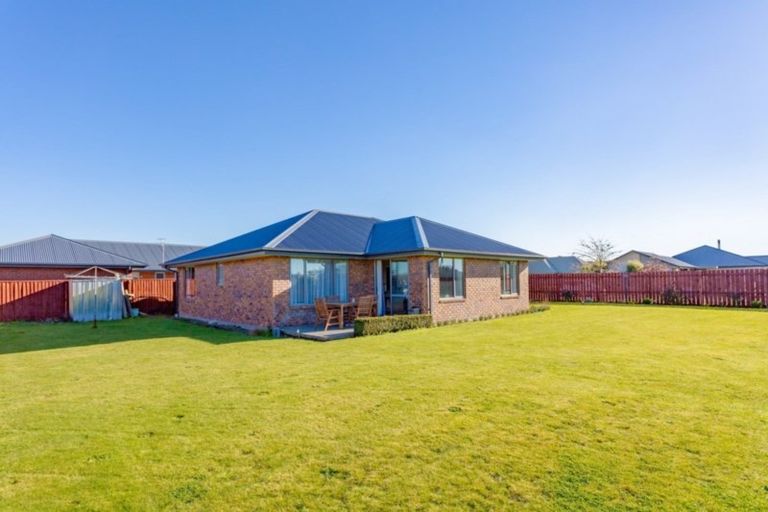 Photo of property in 1 Wheatsheaf Drive, Leeston, 7632