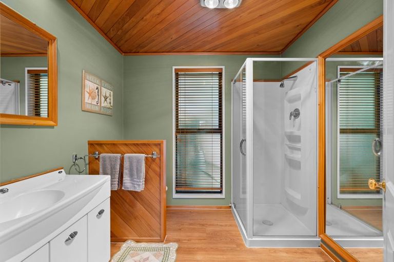 Photo of property in 25b Hawkswood Place, Avonhead, Christchurch, 8042