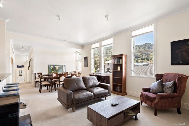 Photo of property in The Villas, 33u9 Hobson Street, Thorndon, Wellington, 6011