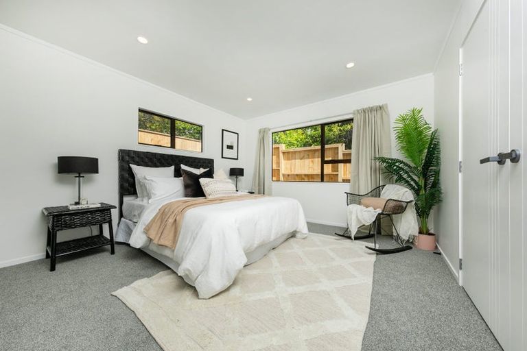 Photo of property in 112c Roberts Road, Te Atatu South, Auckland, 0610