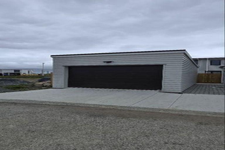 Photo of property in 37 Kapia Drive, Takanini, 2112